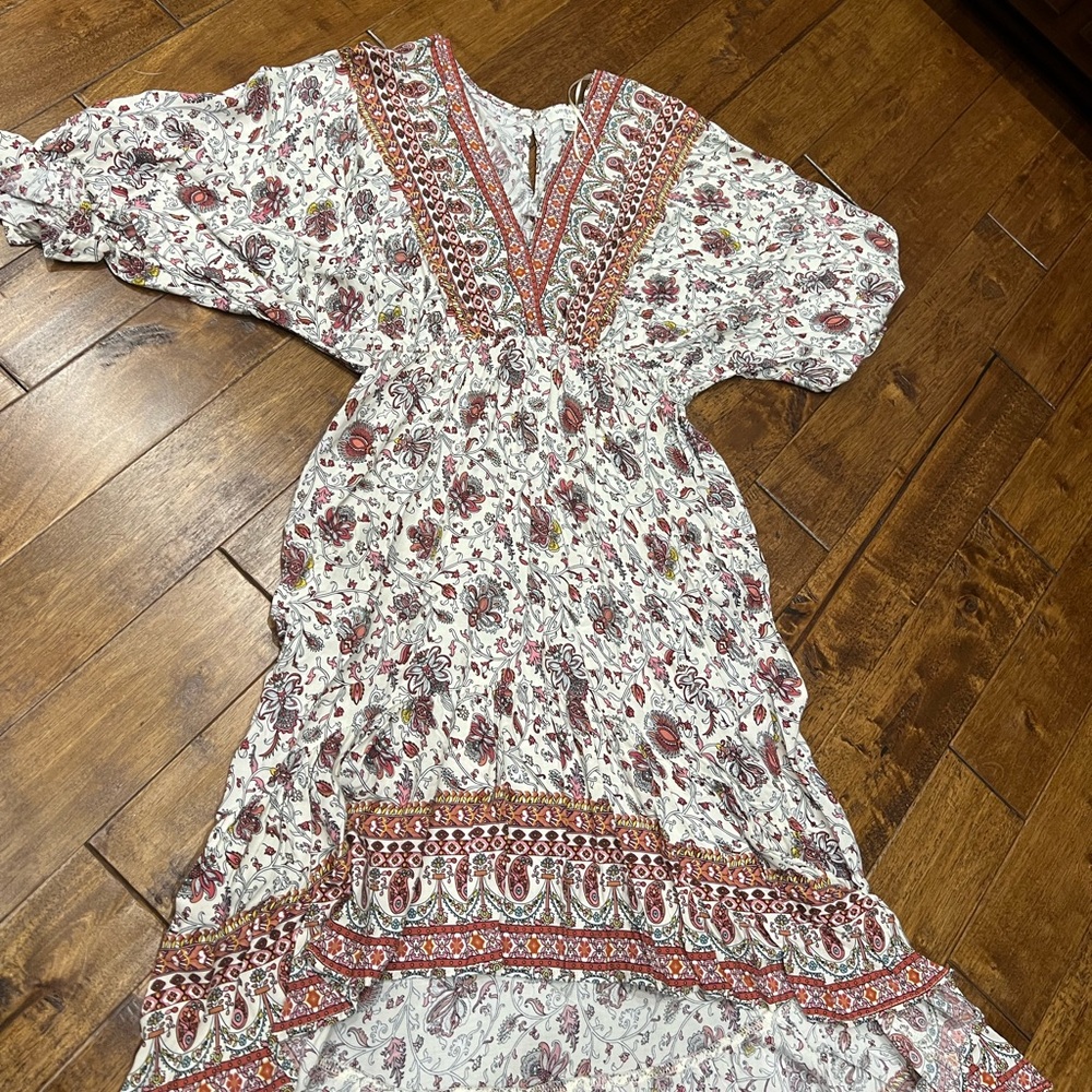 Worn once. Nice dress no stains.